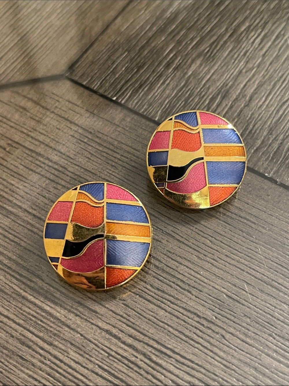 Vintage Gold Tone Multi-Color Abstract Enamel Disc Earrings